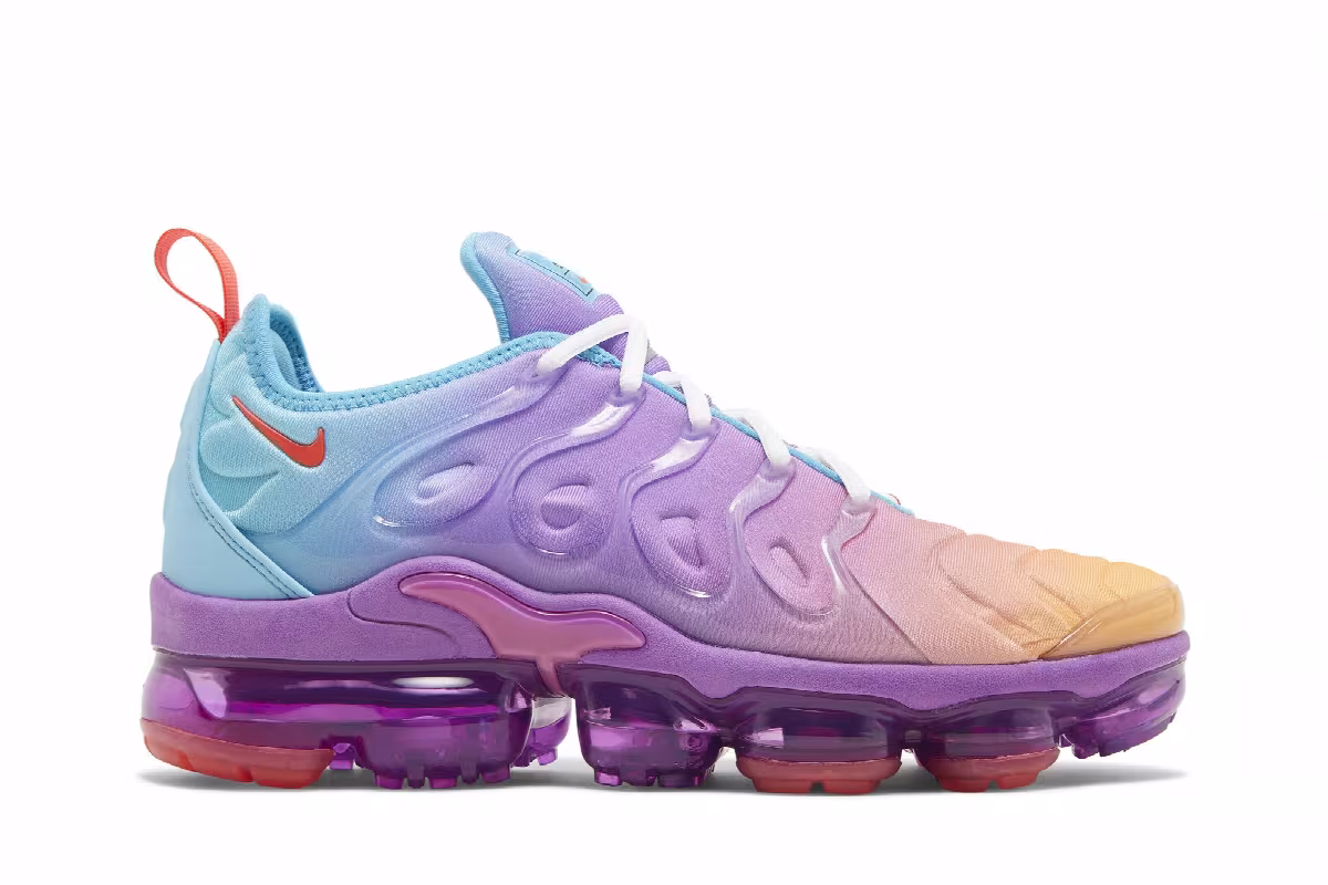 Nike Women's Air VaporMax Plus Multi-Color Gradient, view 2
