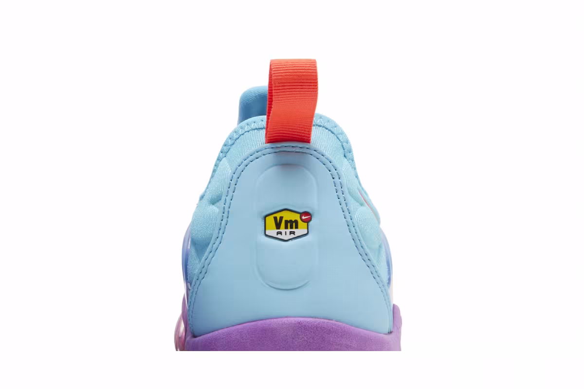Nike Women's Air VaporMax Plus Multi-Color Gradient, view 8
