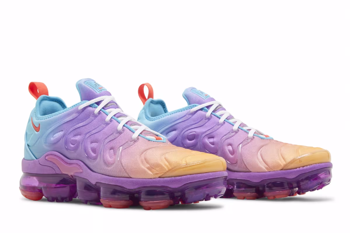 Nike Women's Air VaporMax Plus Multi-Color Gradient, view 9