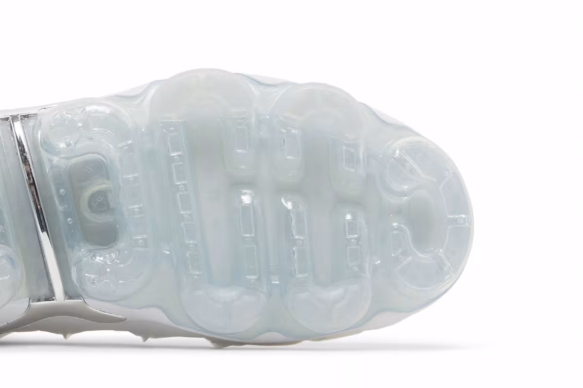 Nike Women's Air VaporMax Plus White Metallic Silver, view 6