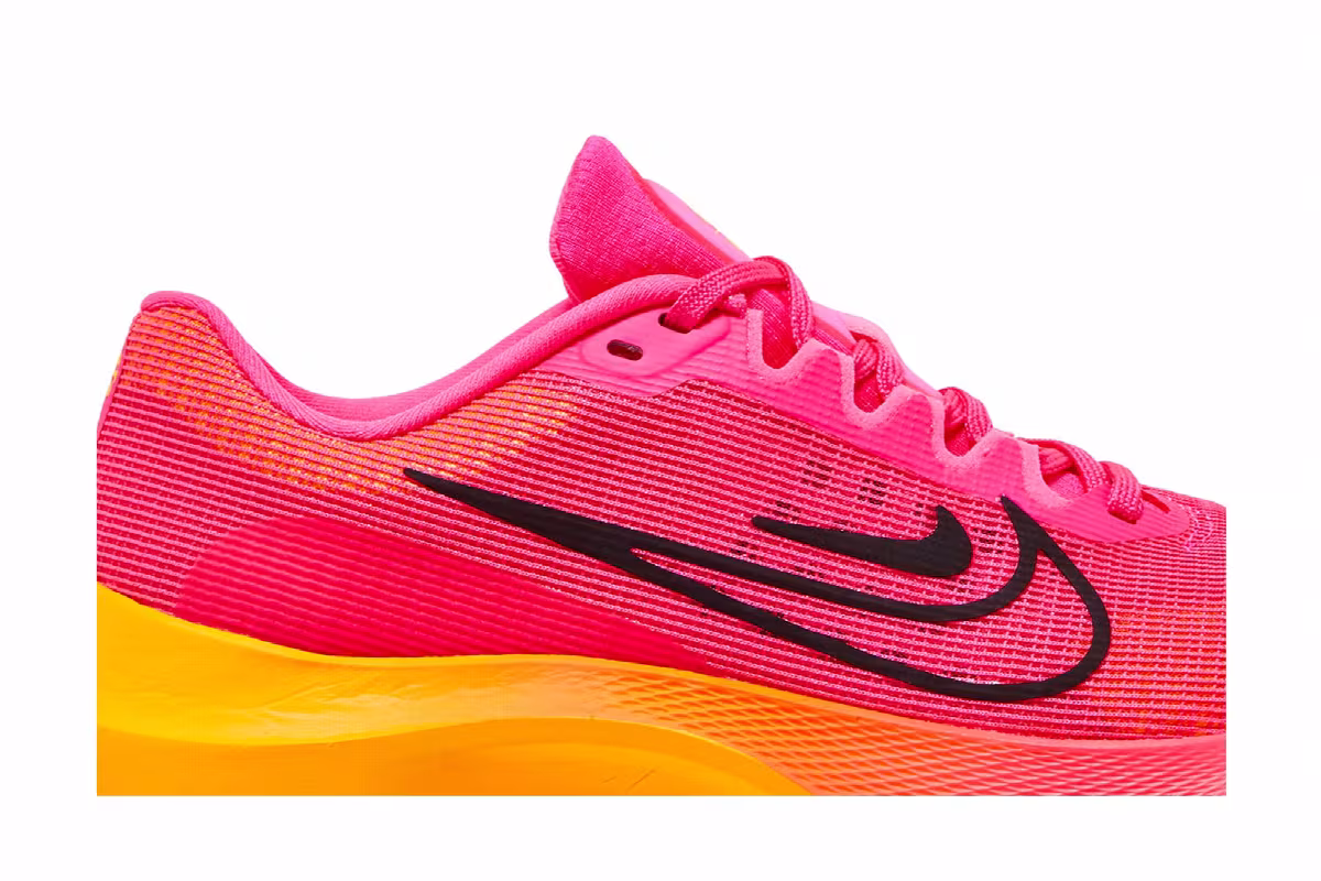 Nike Women's Zoom Fly 5 Hyper Pink, view 3