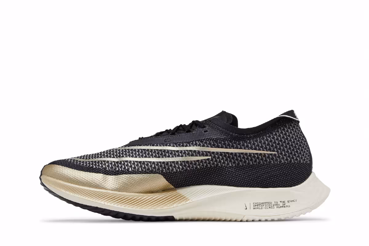Nike ZoomX Streakfly Black Metallic Gold Grain, view 4