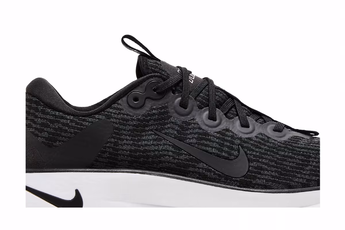 Nike Women's Motiva Black White, view 3