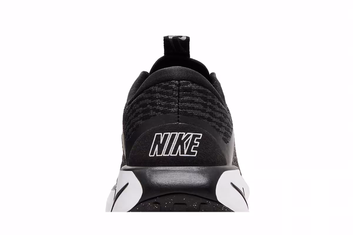 Nike Women's Motiva Black White, view 8