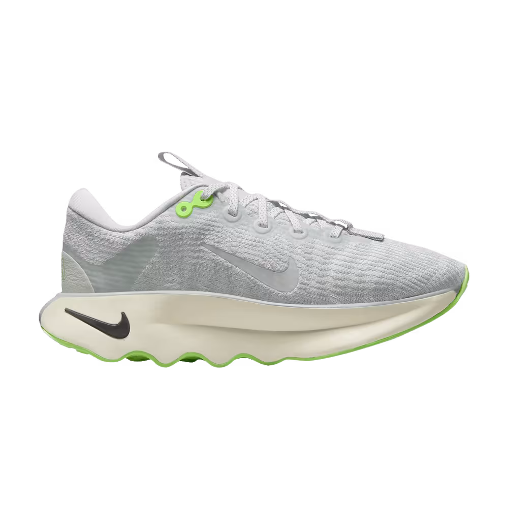 Nike Women's Motiva Light Silver Green Strike