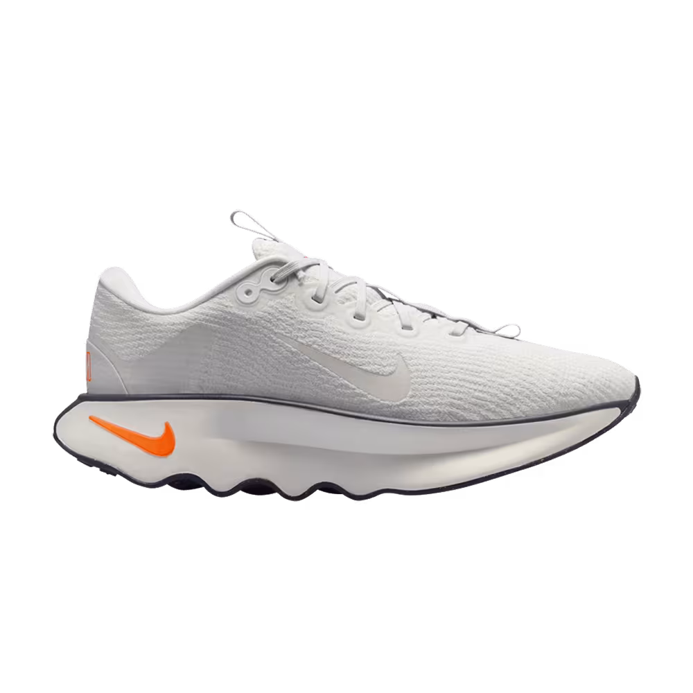 Nike Motiva Sail Orange