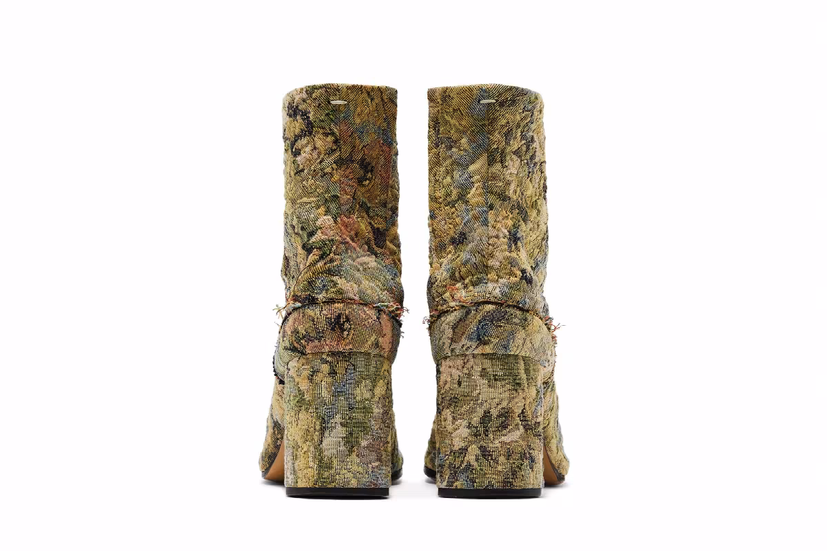 Maison Margiela Women's Tabi Ankle Boot Green Tapestry, view 7