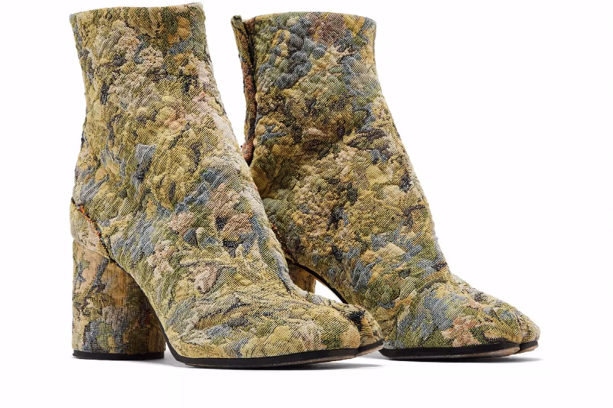 Maison Margiela Women's Tabi Ankle Boot Green Tapestry, view 9