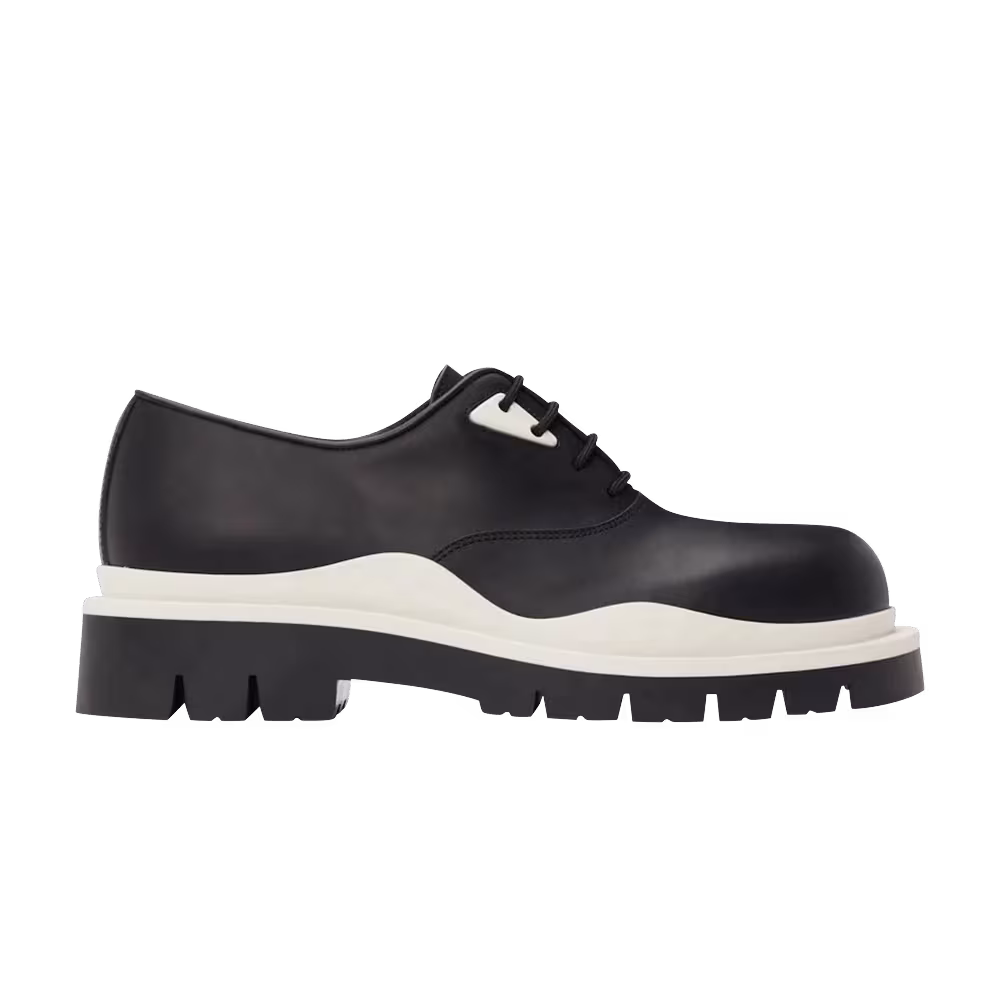 Bottega Veneta Tire Lace-Up Black Ivory