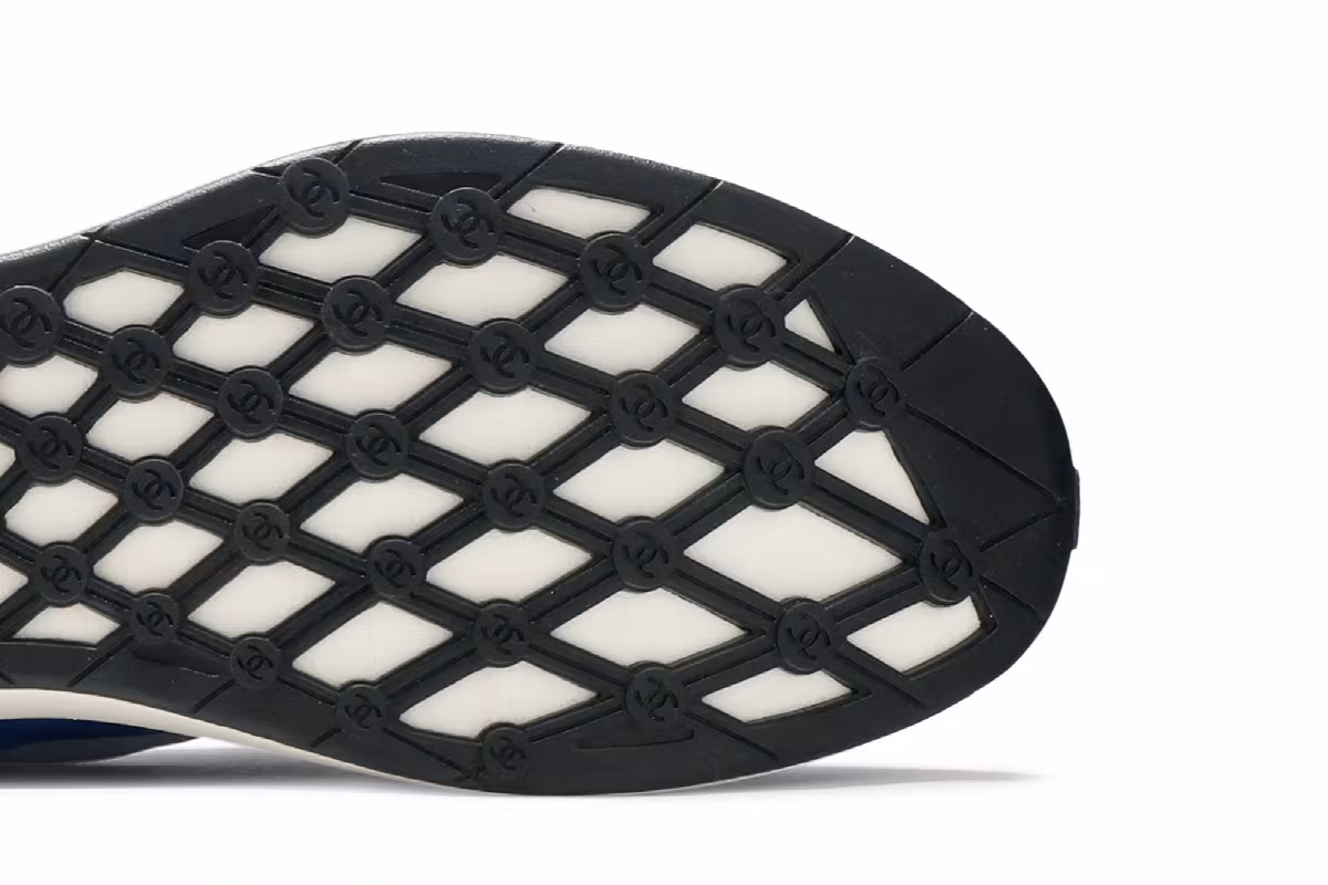 Chanel Suede Calfskin Sneaker Blue, view 6