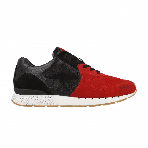 KangaROOS Sneakerbaas x Coil R2 'Sin City'