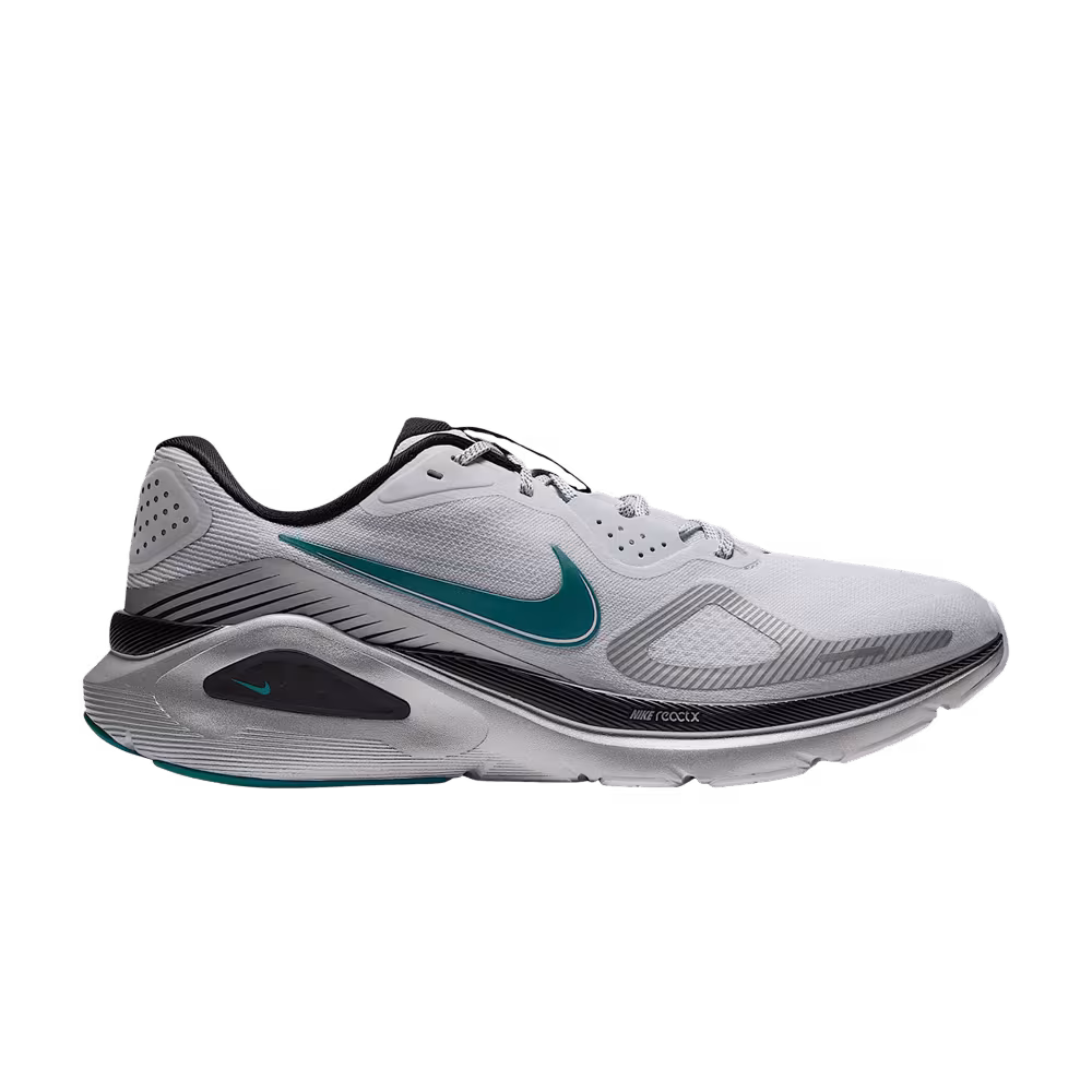 Nike Structure 26 Road Football Grey Black Metallic Silver Bright Spruce