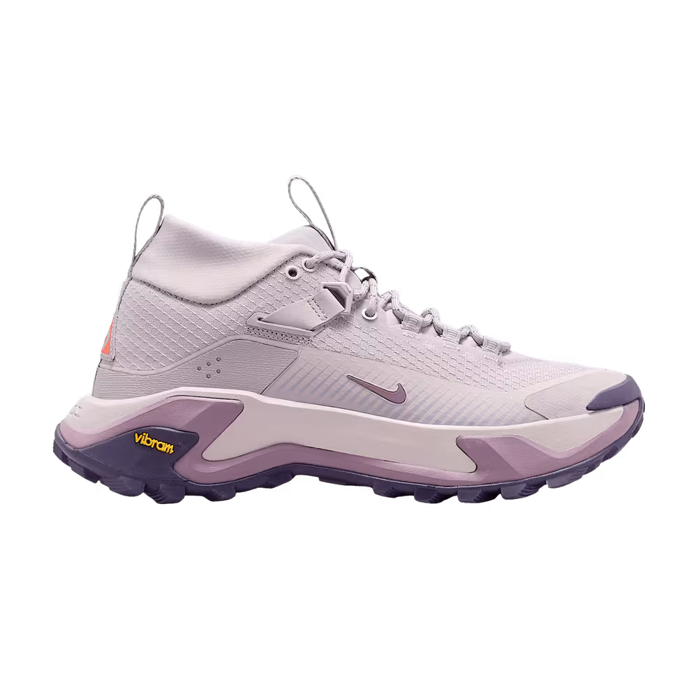 Nike Women's ACG Zegama Hike Hiking Silver Lilac Purple Dynasty Safety Orange Violet Dust