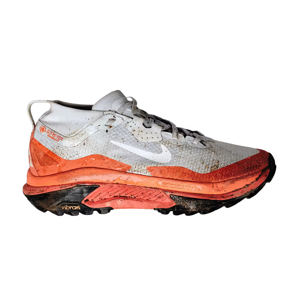 Nike Acg Zegama Trail GORE-TEX Waterproof Trail Light Silver Safety Orange