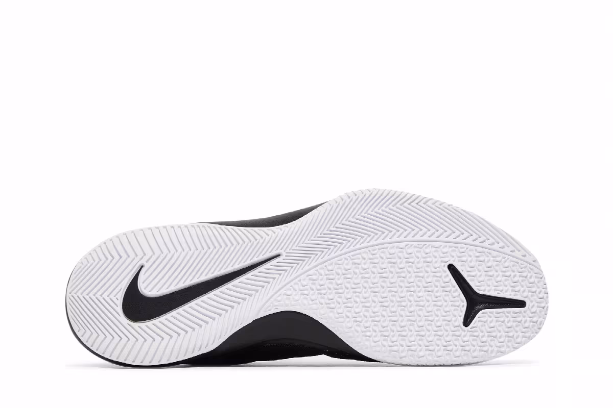 Nike Air Versitile 2 Black White, view 5
