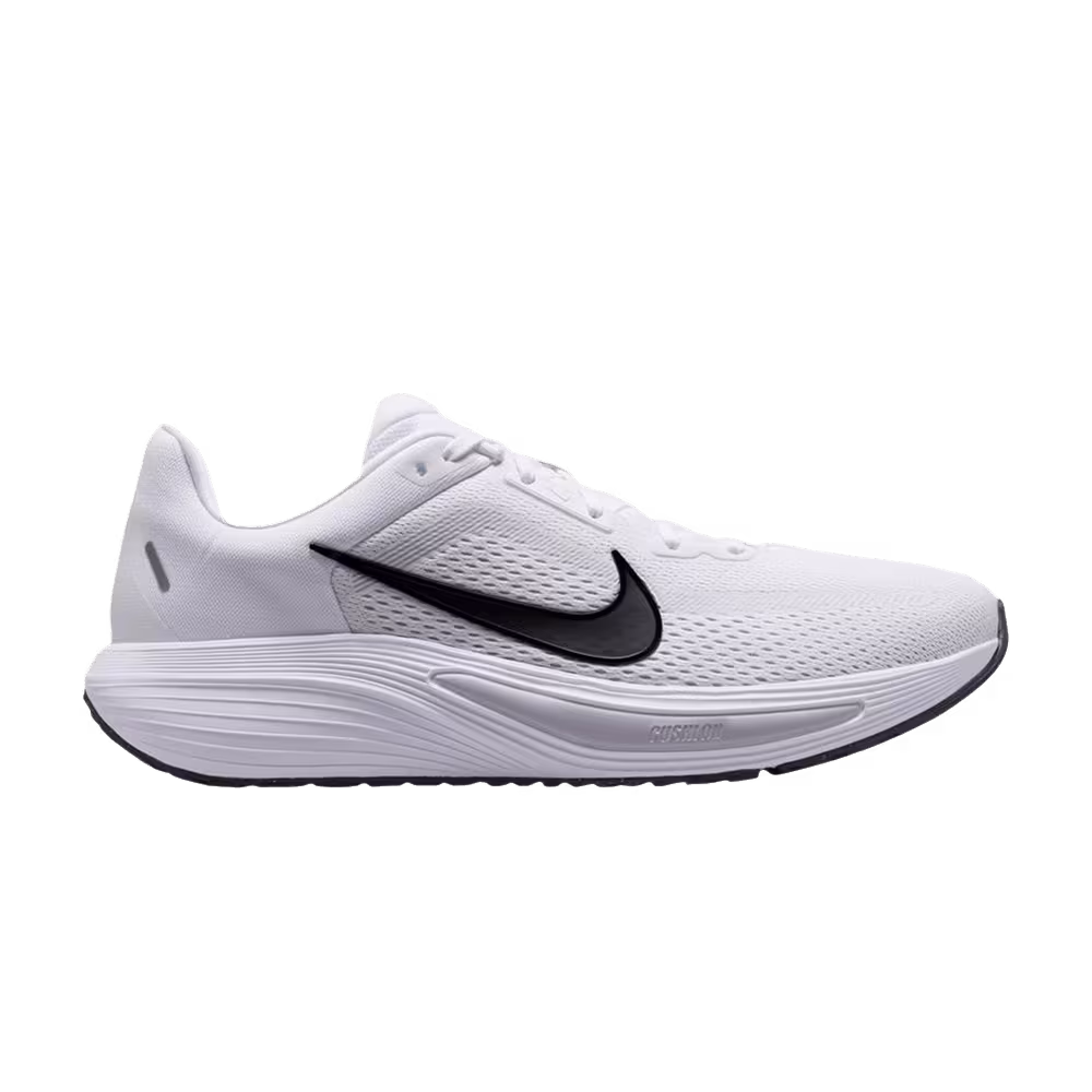 Nike Quest 7 Black White