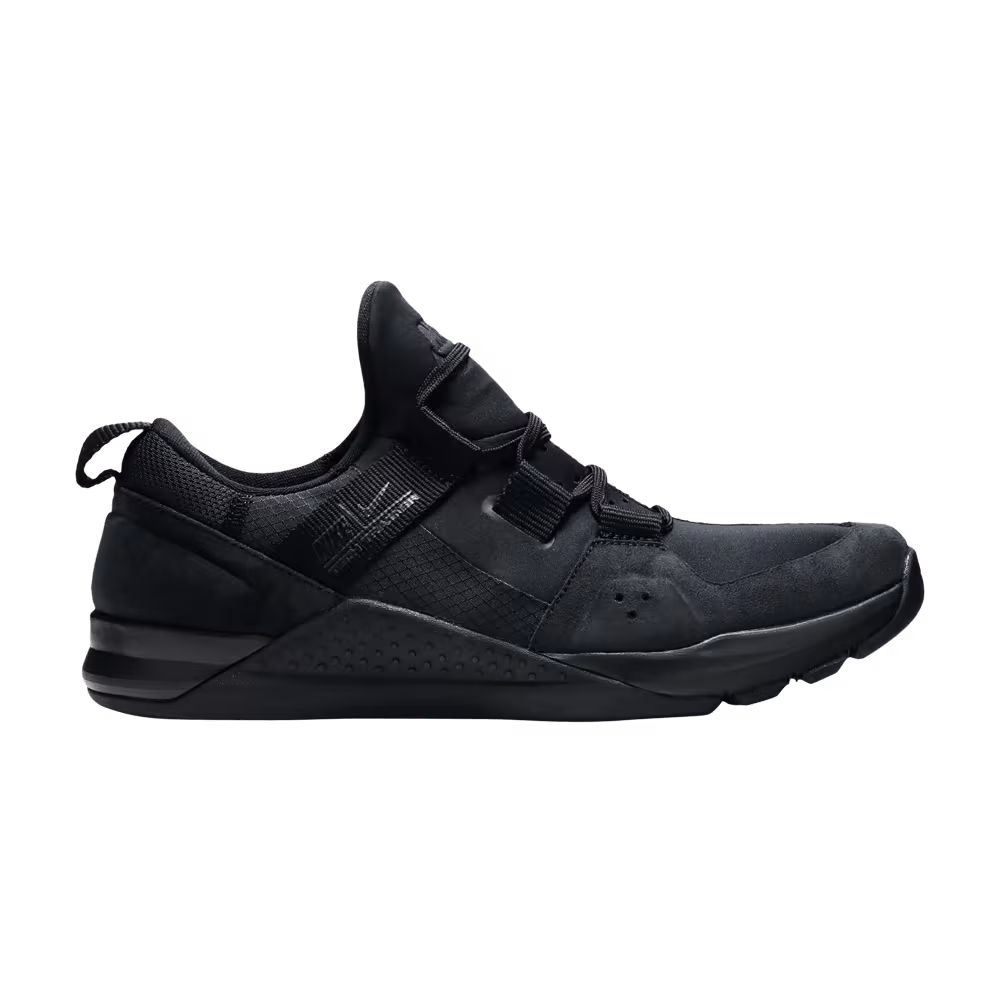Nike Tech Trainer Triple Black