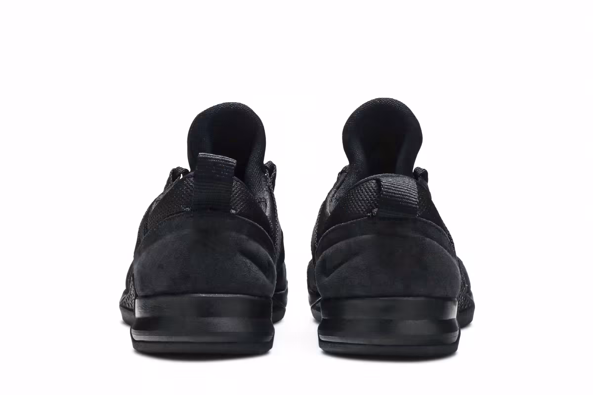 Nike Tech Trainer Triple Black, view 7