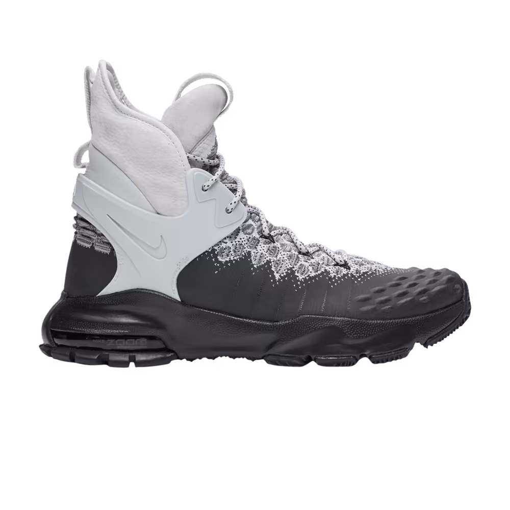 NikeLab Zoom Tallac Flyknit Oreo