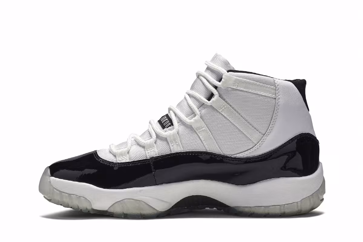 Air Jordan Le Defining Moments Pack, view 5