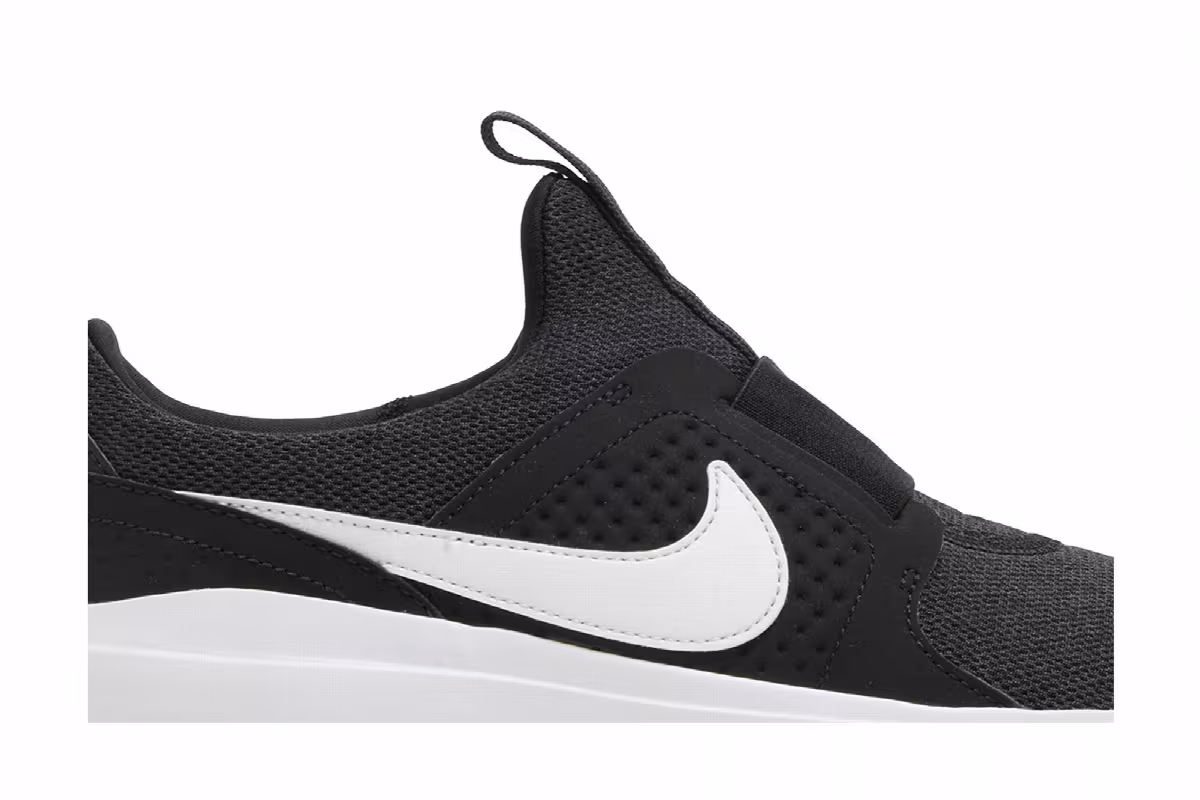 Nike AD Comfort Black White, view 3