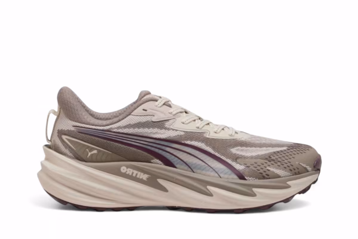 Puma Women's Velocity Nitro Trail Trail Silver Fog Ruby Noir, view 2