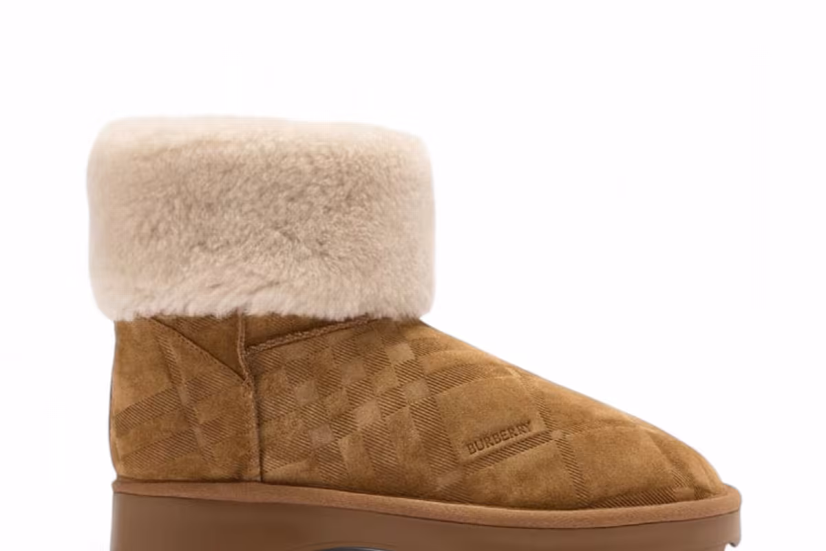 Burberry Women's Lf Flint Boot Jute, view 2