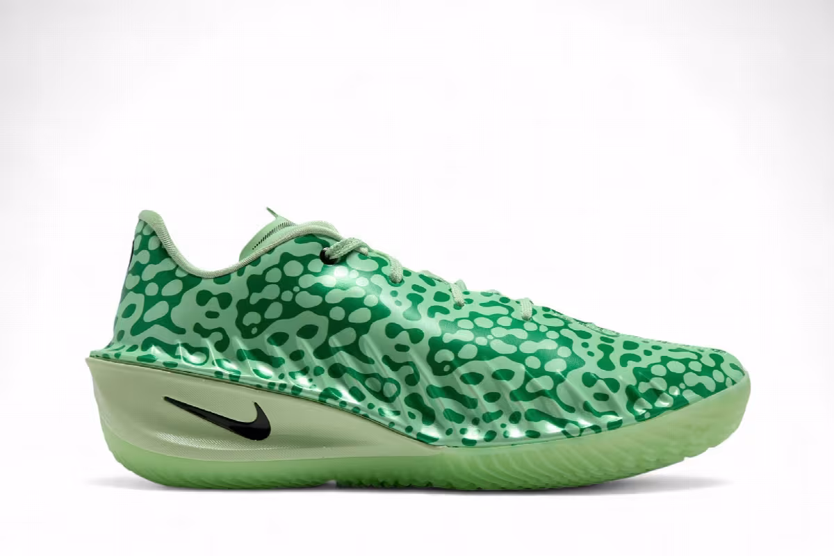 Victor Wembanyama x Nike G.T. Cut 4 PE Halloween, view 2