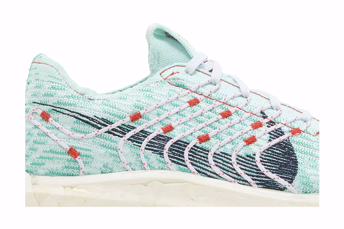 Nike Women's Pegasus Turbo Next Nature Jade Ice Picante Red, view 3