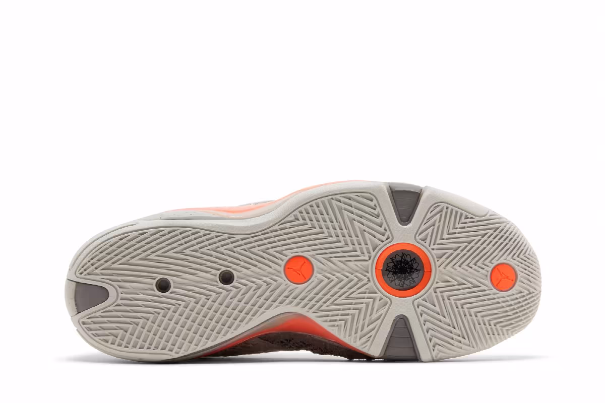 Air Jordan 38 Low Torch, view 5