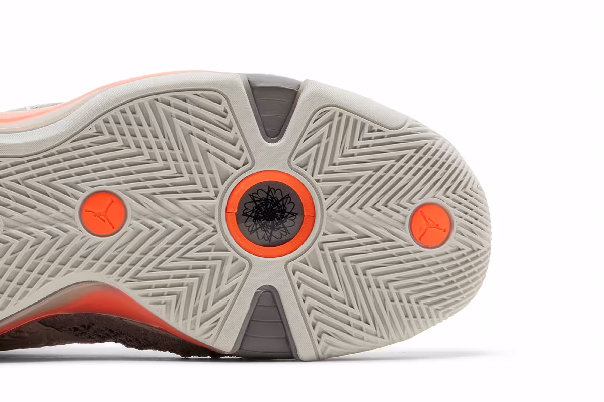 Air Jordan 38 Low Torch, view 6
