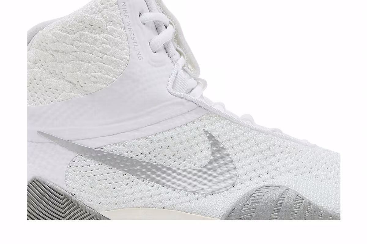 Nike Tawa White Metallic Silver, view 3