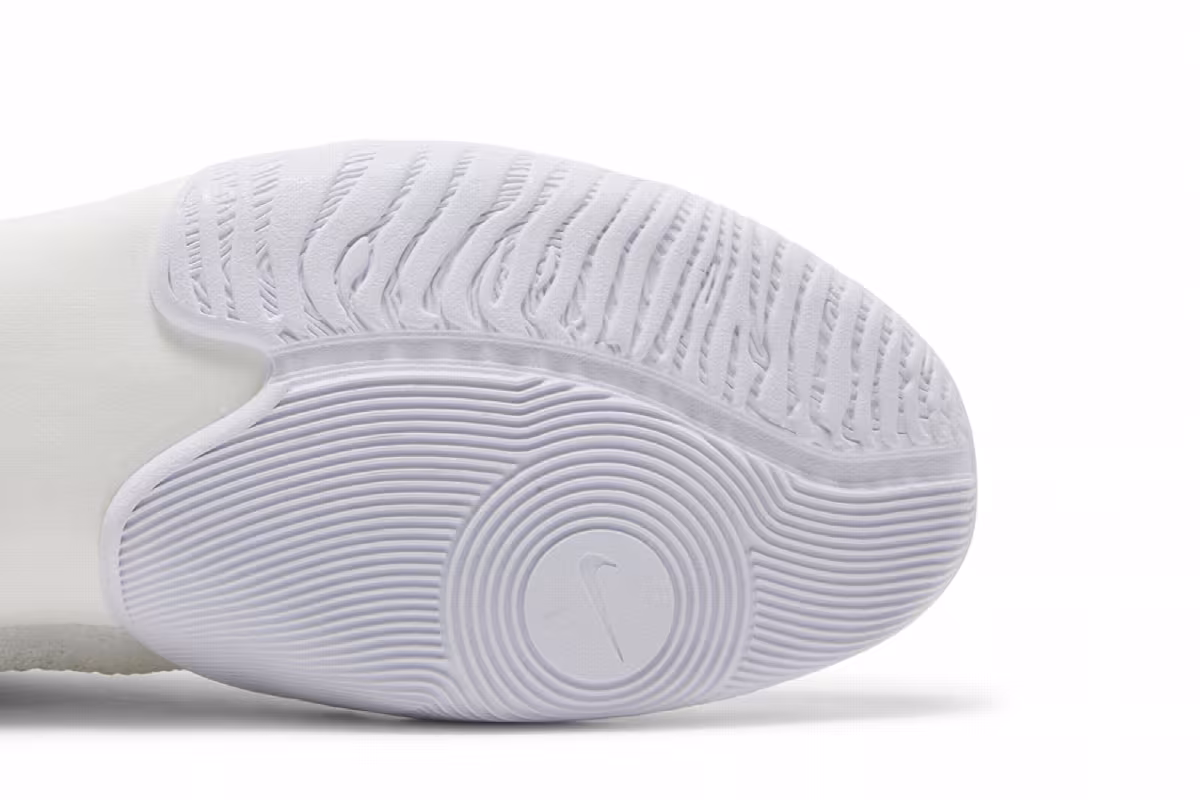 Nike Tawa White Metallic Gold, view 6