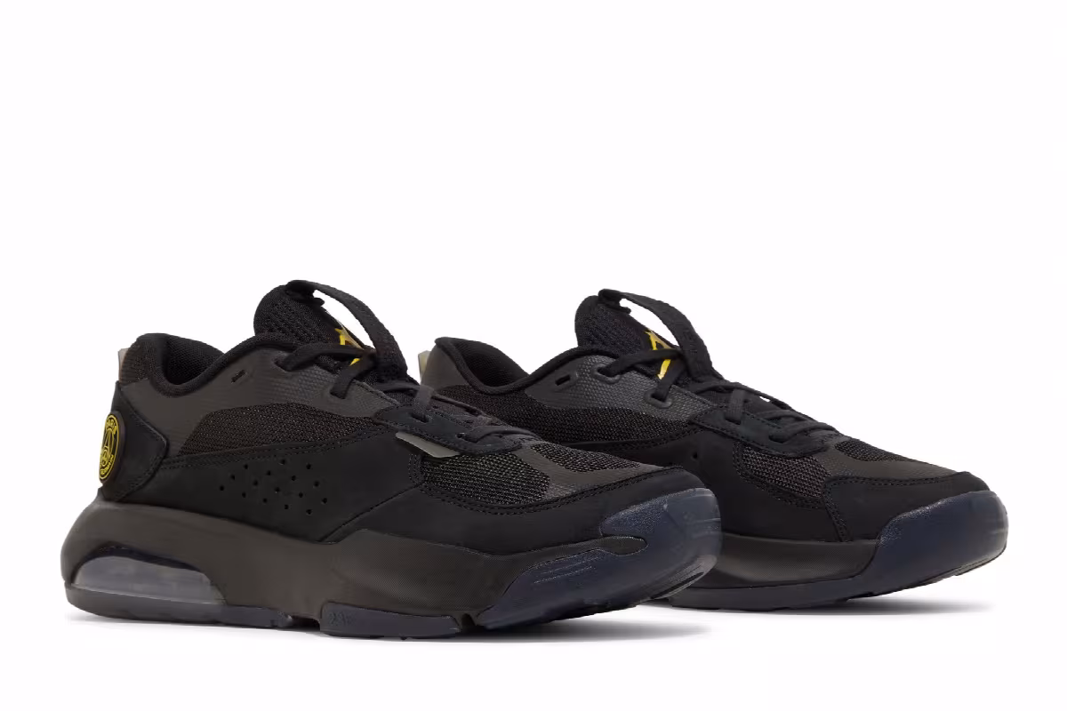 Paris Saint-Germain x Air Jordan Jordan Air 200E Black Taxi, view 9