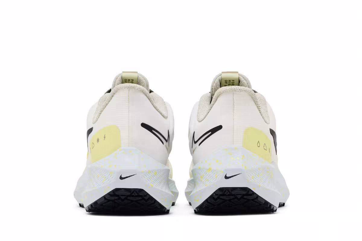 Nike Women's Air Zoom Pegasus 39 Shield Pale Ivory Luminous Green, view 7