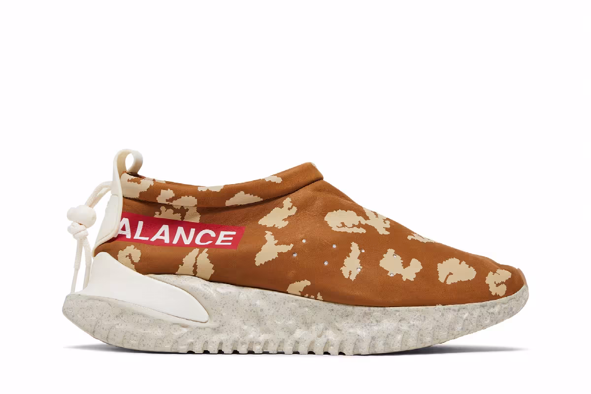 Undercover x Nike Moc Flow SP Ale Brown, view 2