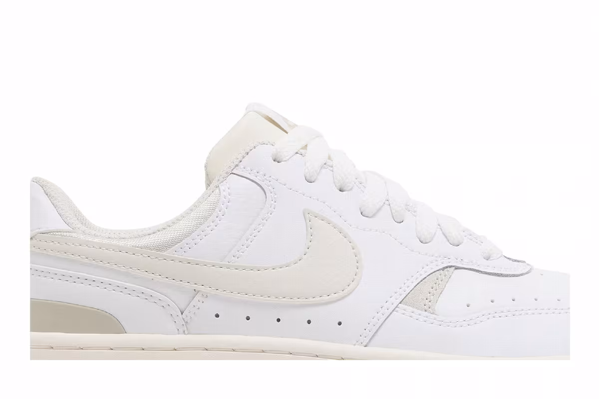 Nike Women's Gamma Force White Phantom, view 3