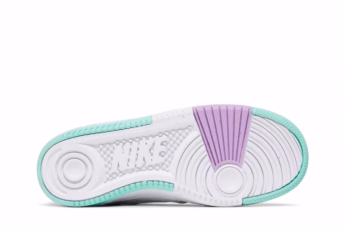 Nike Women's Gamma Force White Emerald Rise, view 5