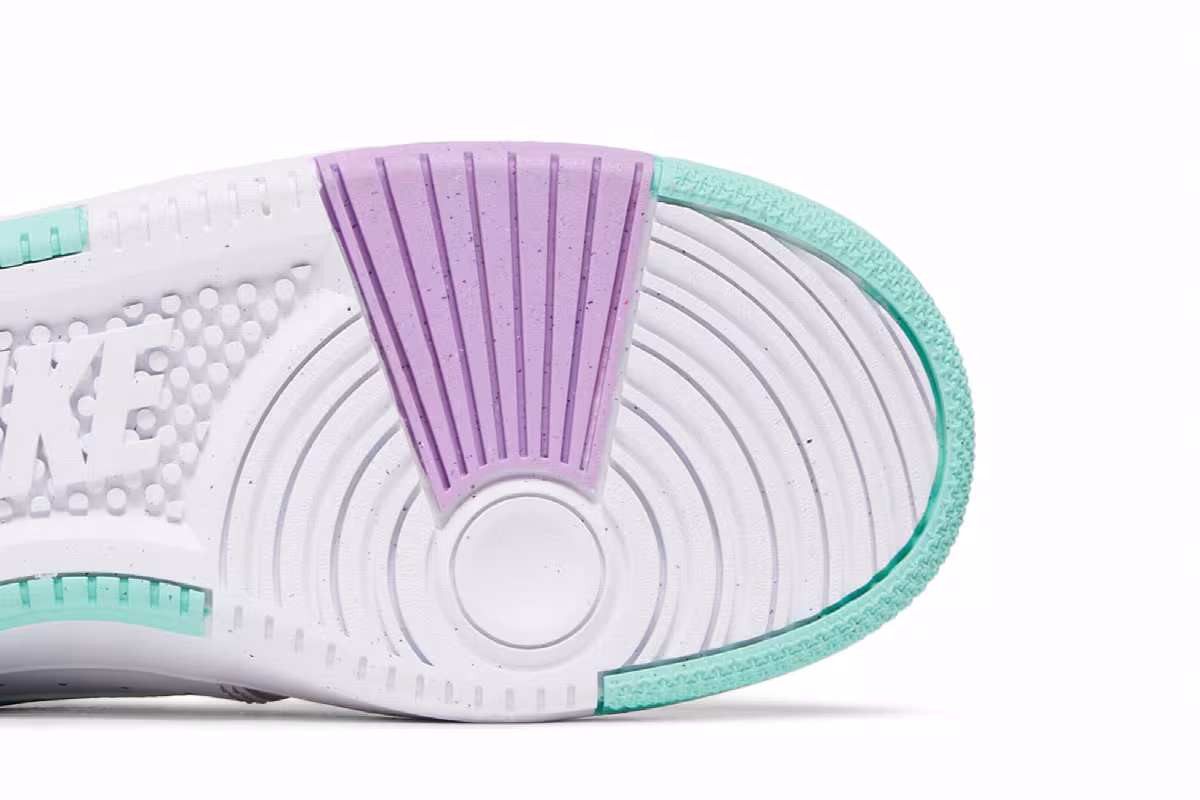 Nike Women's Gamma Force White Emerald Rise, view 6