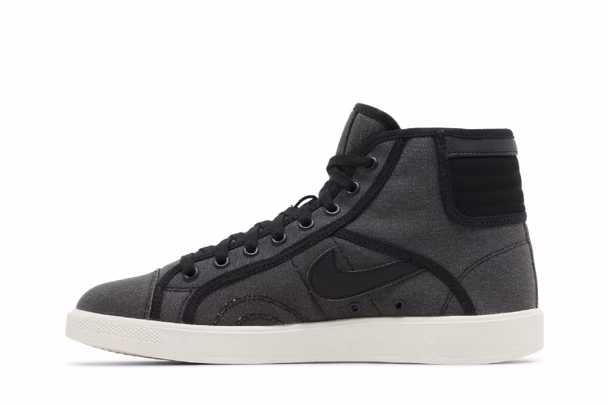Air Jordan Skyhigh OG, view 4
