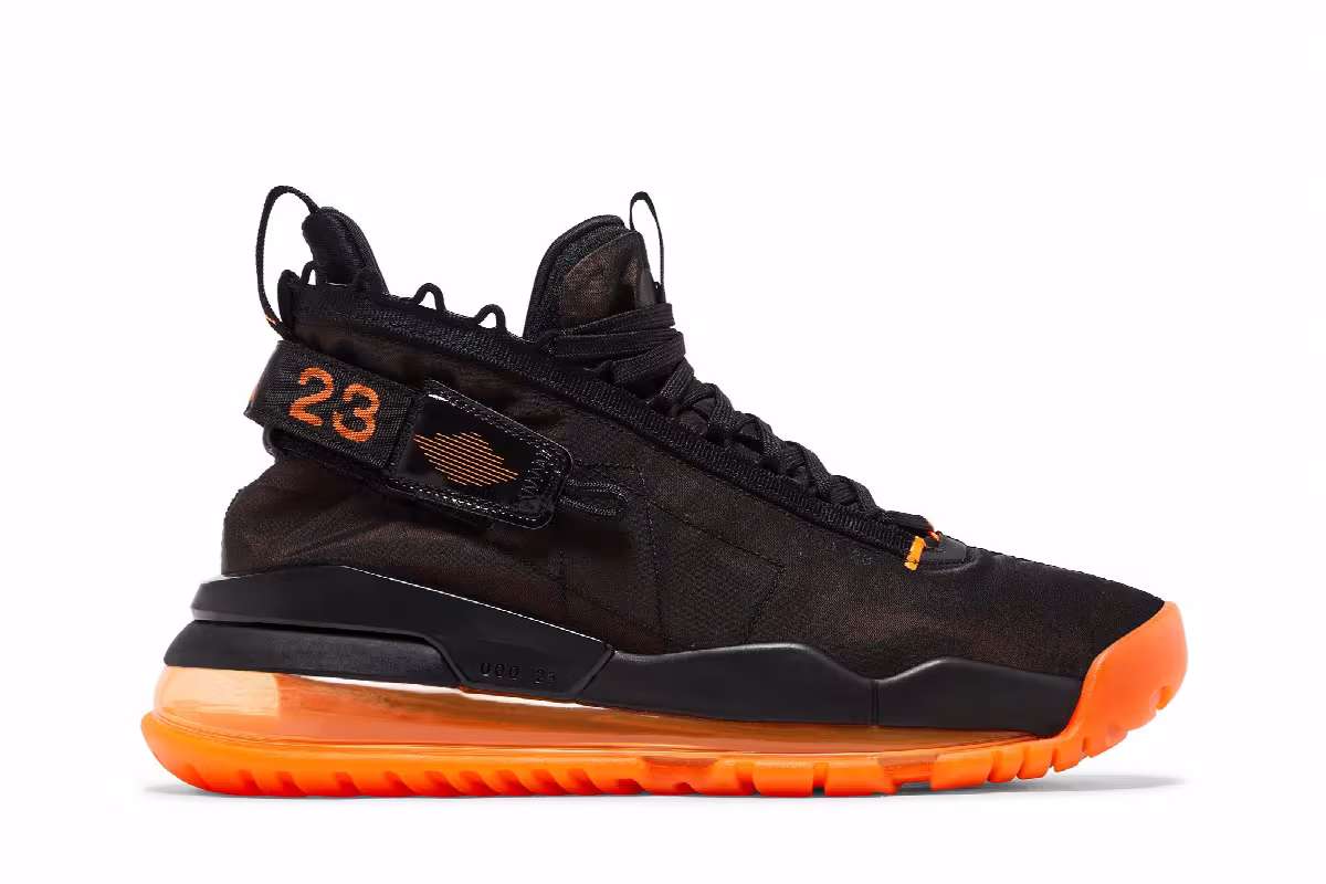Air Jordan Proto Max 720 Total Orange, view 2
