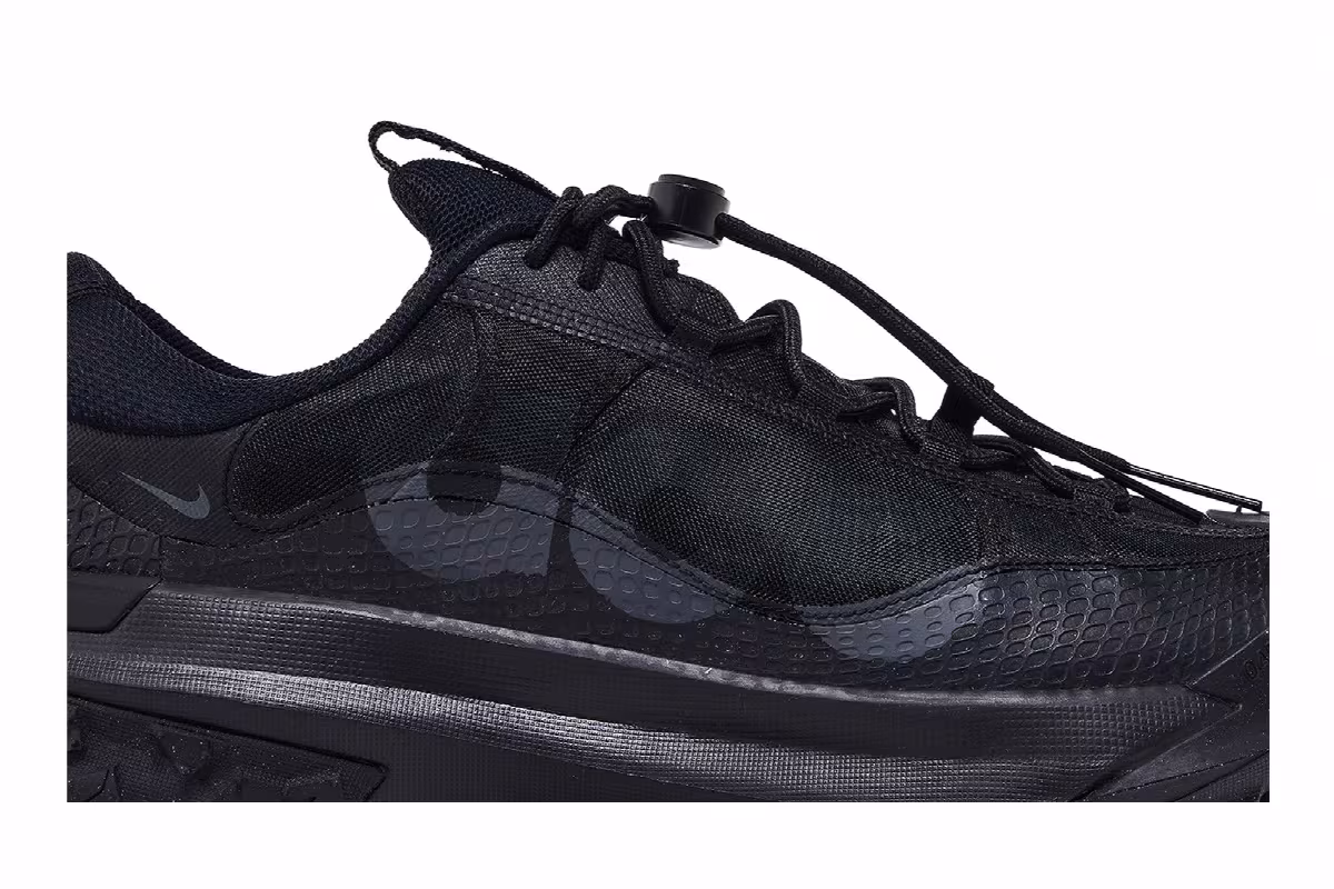 Nike ACG Mountain Fly 2 Low Black, view 3