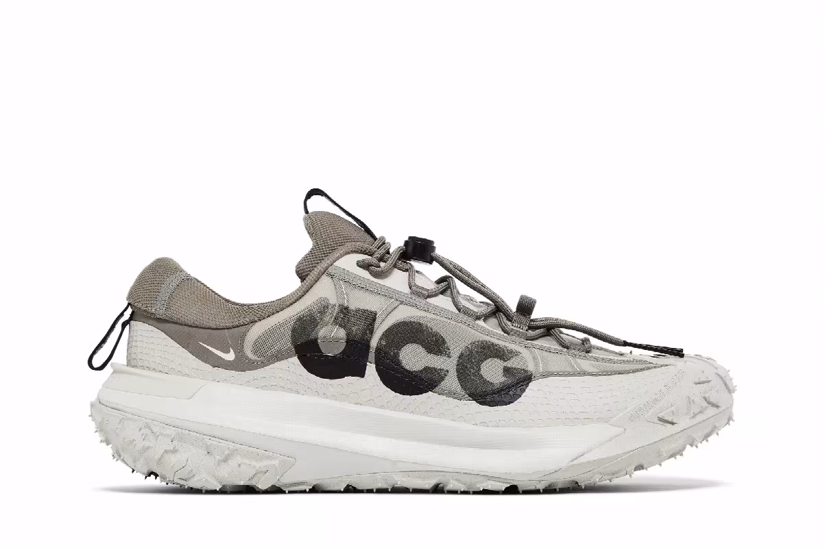 Nike ACG Mountain Fly 2 Low Iron Ore, view 2