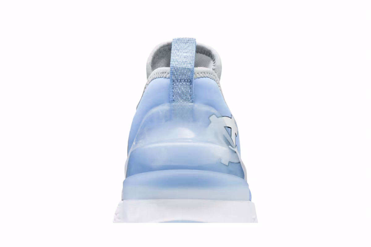 Air Jordan React Havoc UNC, view 8