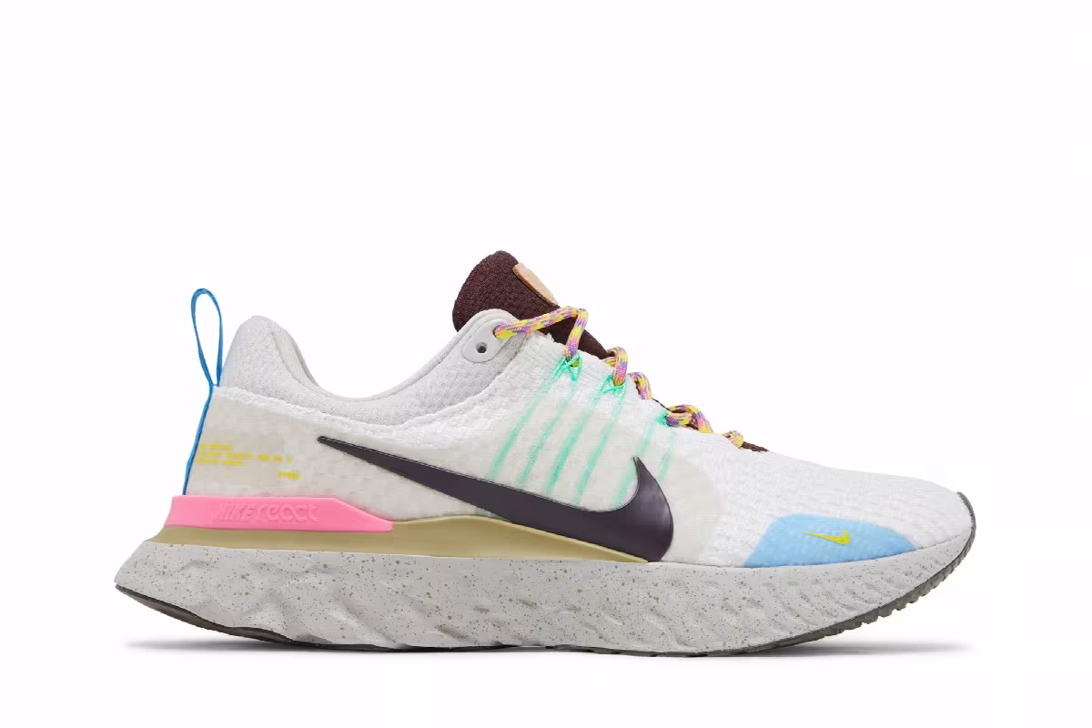 Nike React Infinity Run Flyknit 3 Sail Pinksicle Earth, view 2