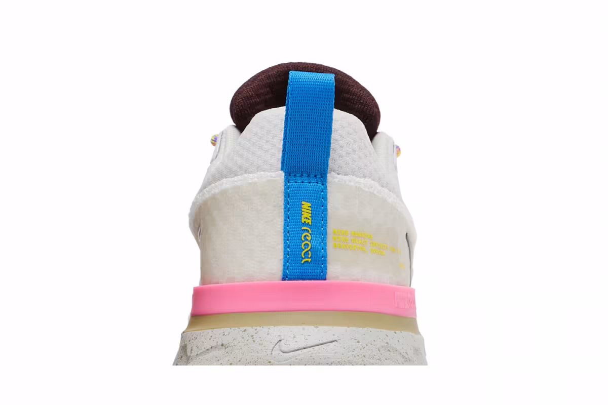 Nike React Infinity Run Flyknit 3 Sail Pinksicle Earth, view 8