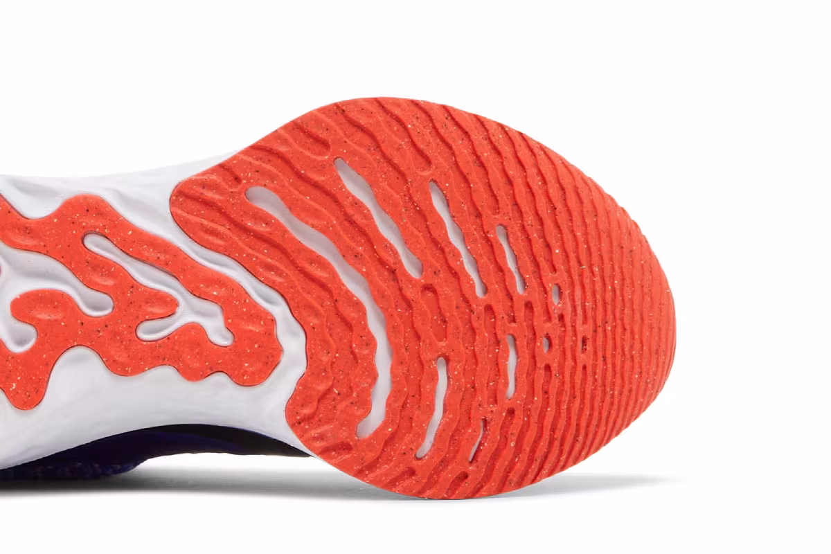 Nike Women's React Infinity Run Flyknit 3 Racer Blue Crimson, view 6