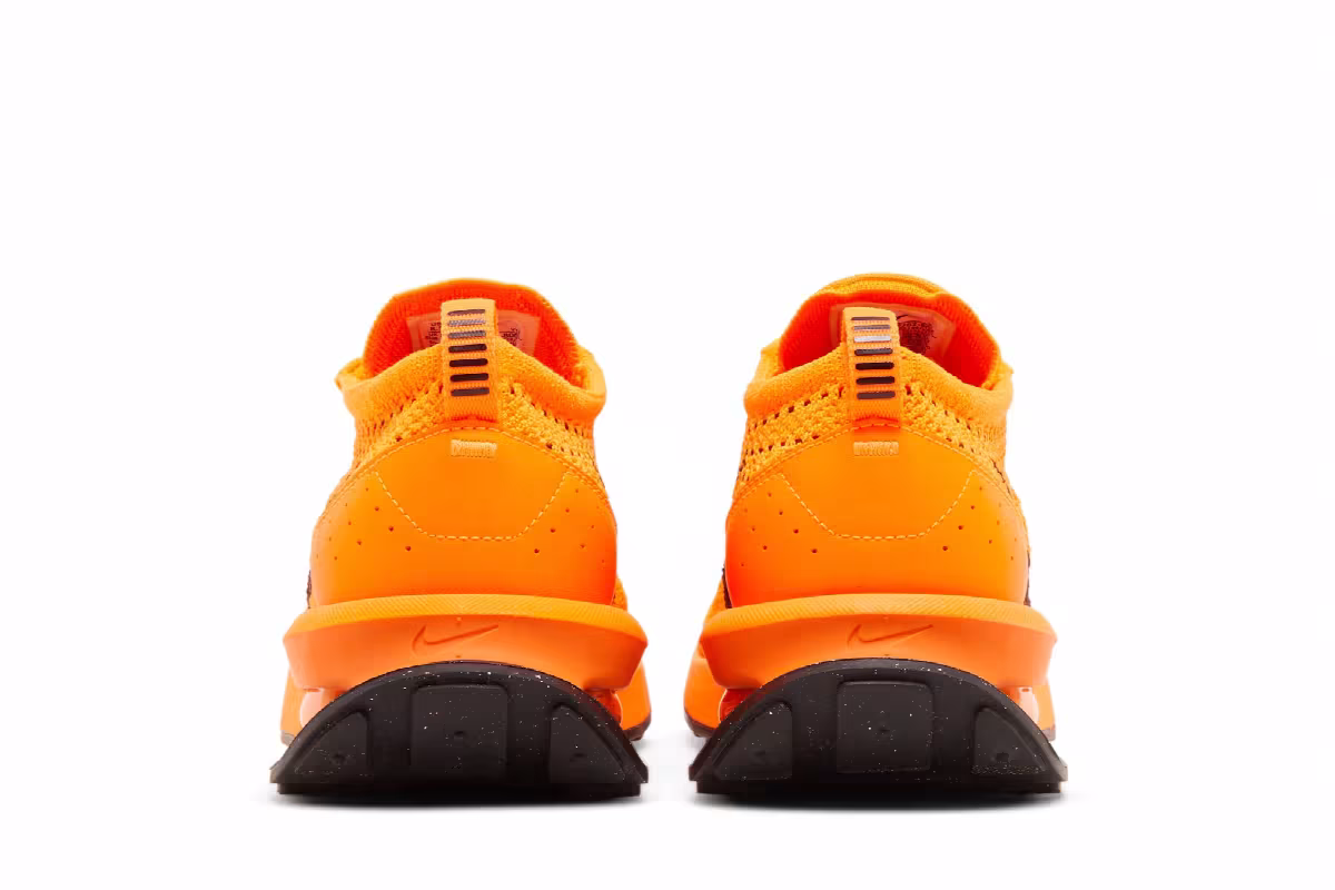 Nike Air Max Flyknit Racer Total Orange Black, view 7
