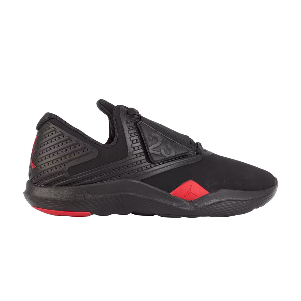 Air Jordan Relentless Bred