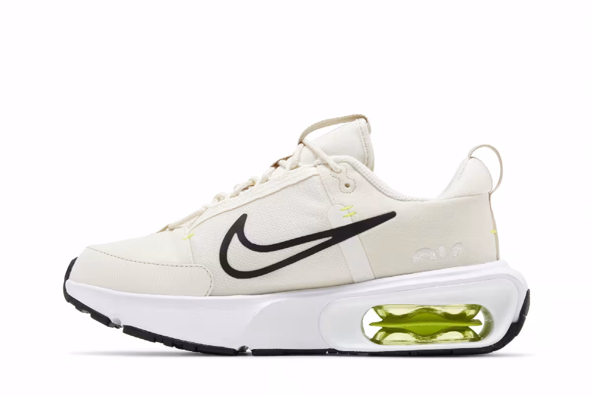Nike Women's Air Max Interlock Phantom Black, view 4